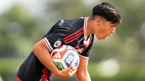 El delantero habló de su referente en el puesto.