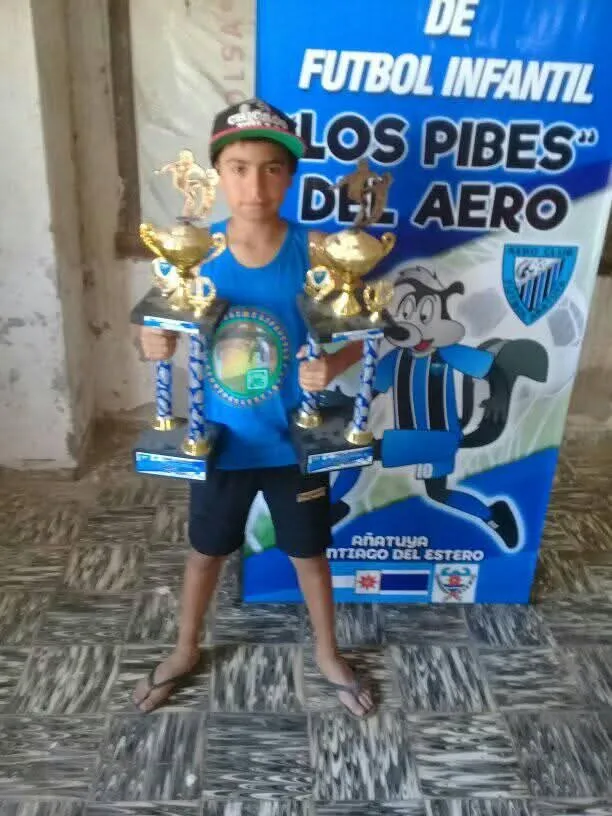 Tahiel Cabral en Aeroclub, el club donde lo vieron los captadores de River (FOTO: Familia Cabral).