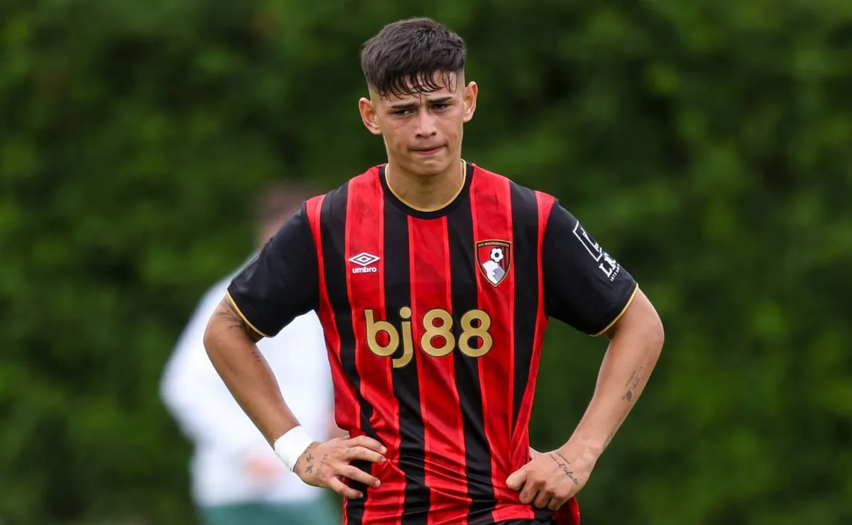 Julio Soler no juega en Bournemouth.