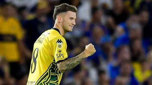 Serrago viene de disputar 27 partidos, con dos goles y una asistencia, durante el 2025 con Aldosivi.