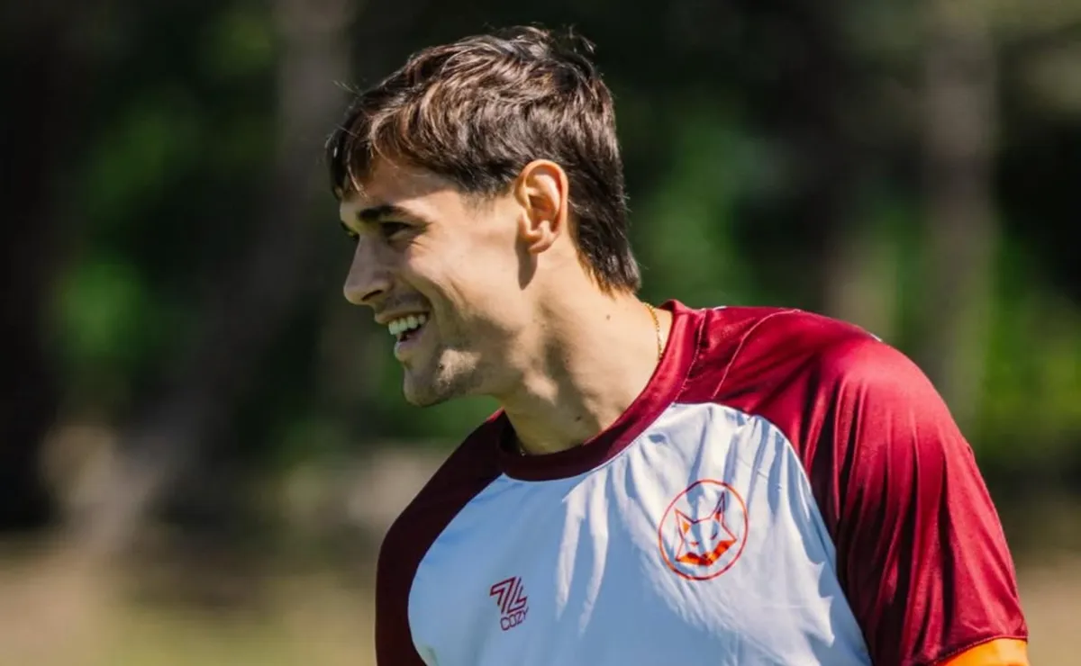 Martínez Quarta se prepara para la pretemporada.