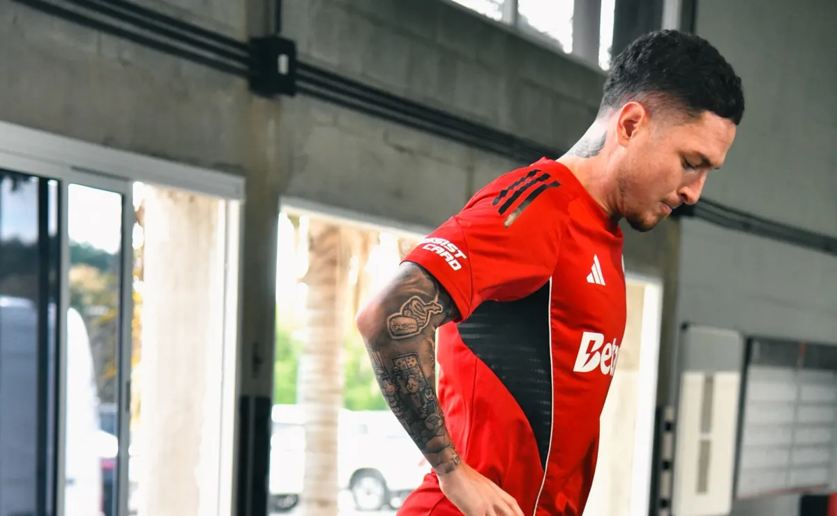 Primer día para Anibal Moreno en River.