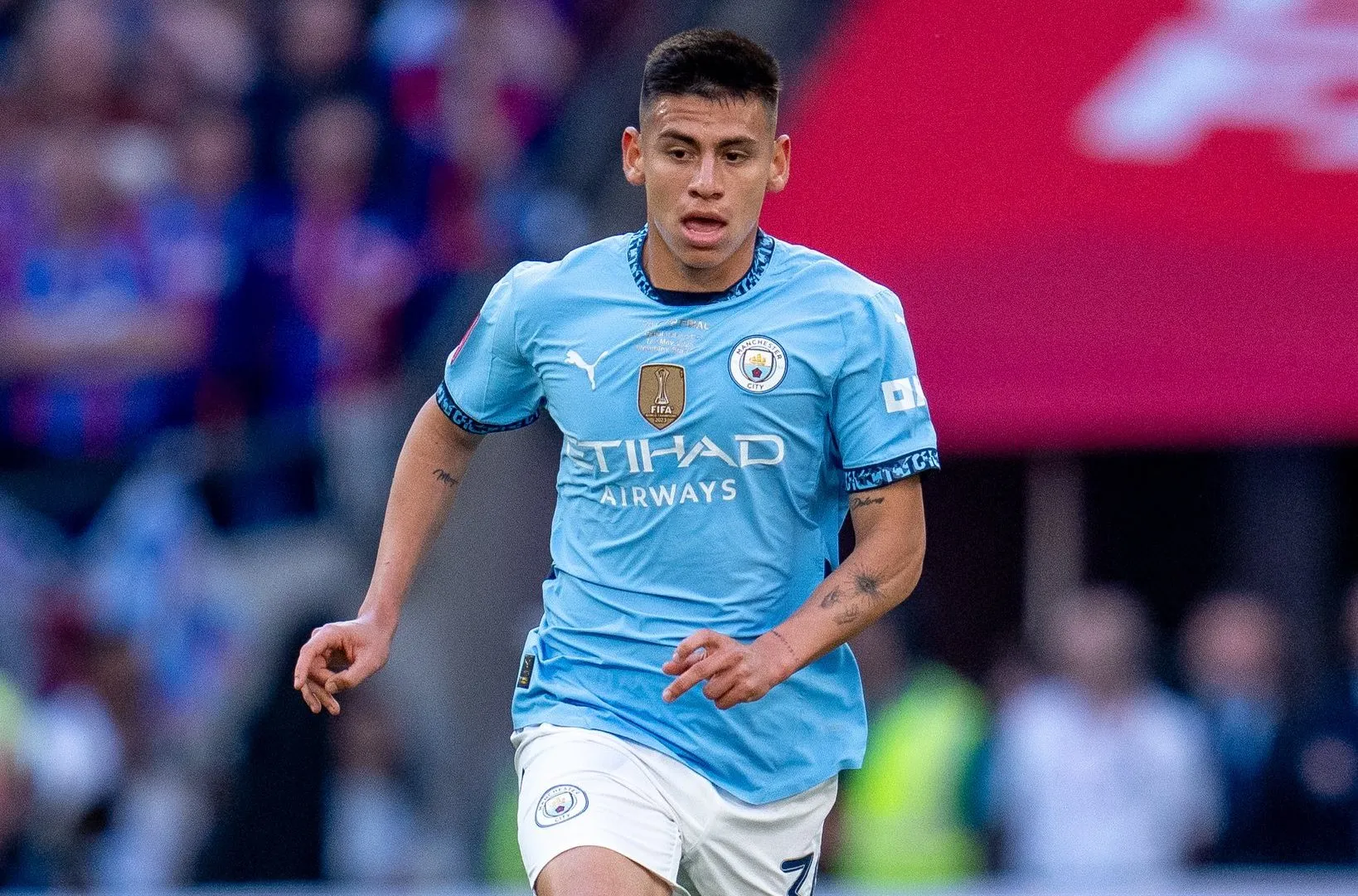 Manchester City repescó a Echeverri tras su escasa participación en Bayer Leverkusen.