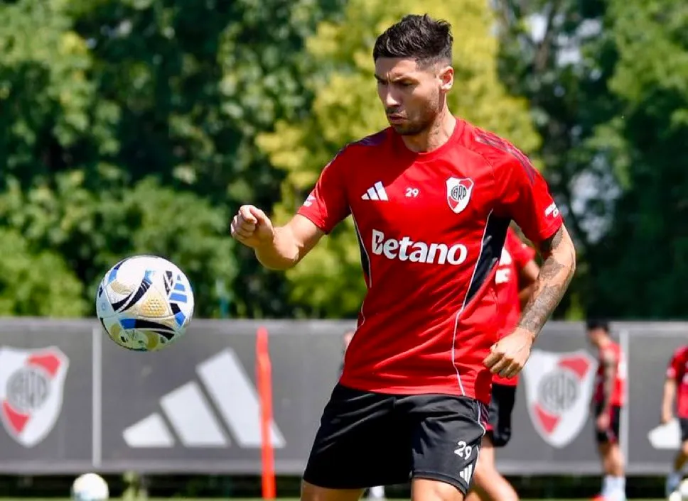 Montiel jugó con el dorsal 29 durante seis temporadas y conquistó siete títulos. (River Plate oficial)