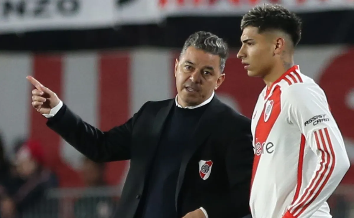 River de una vez por todas debe darle confianza a algún juvenil en el puesto de centrodelantero