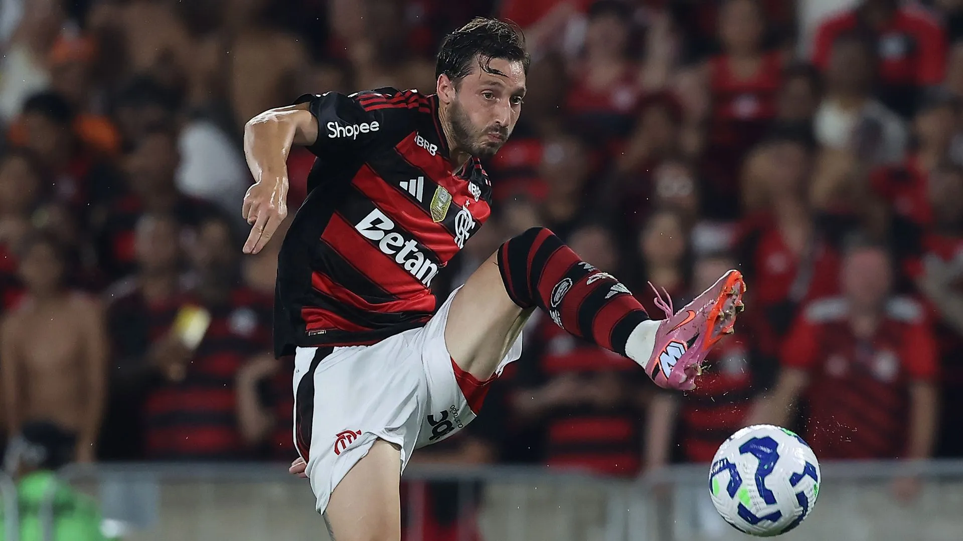 Matías Viña, tercer refuerzo de River.