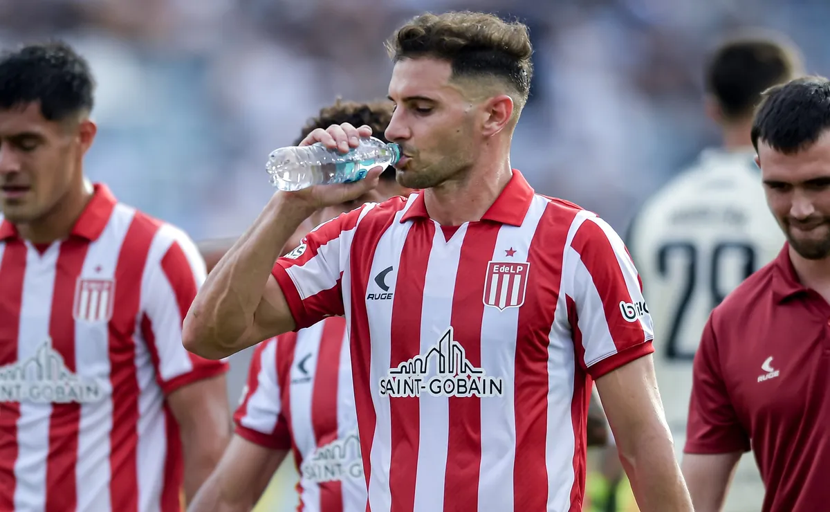 Alario anotó dos goles para darle a Estudiantes el Trofeo de Campeones 2025.