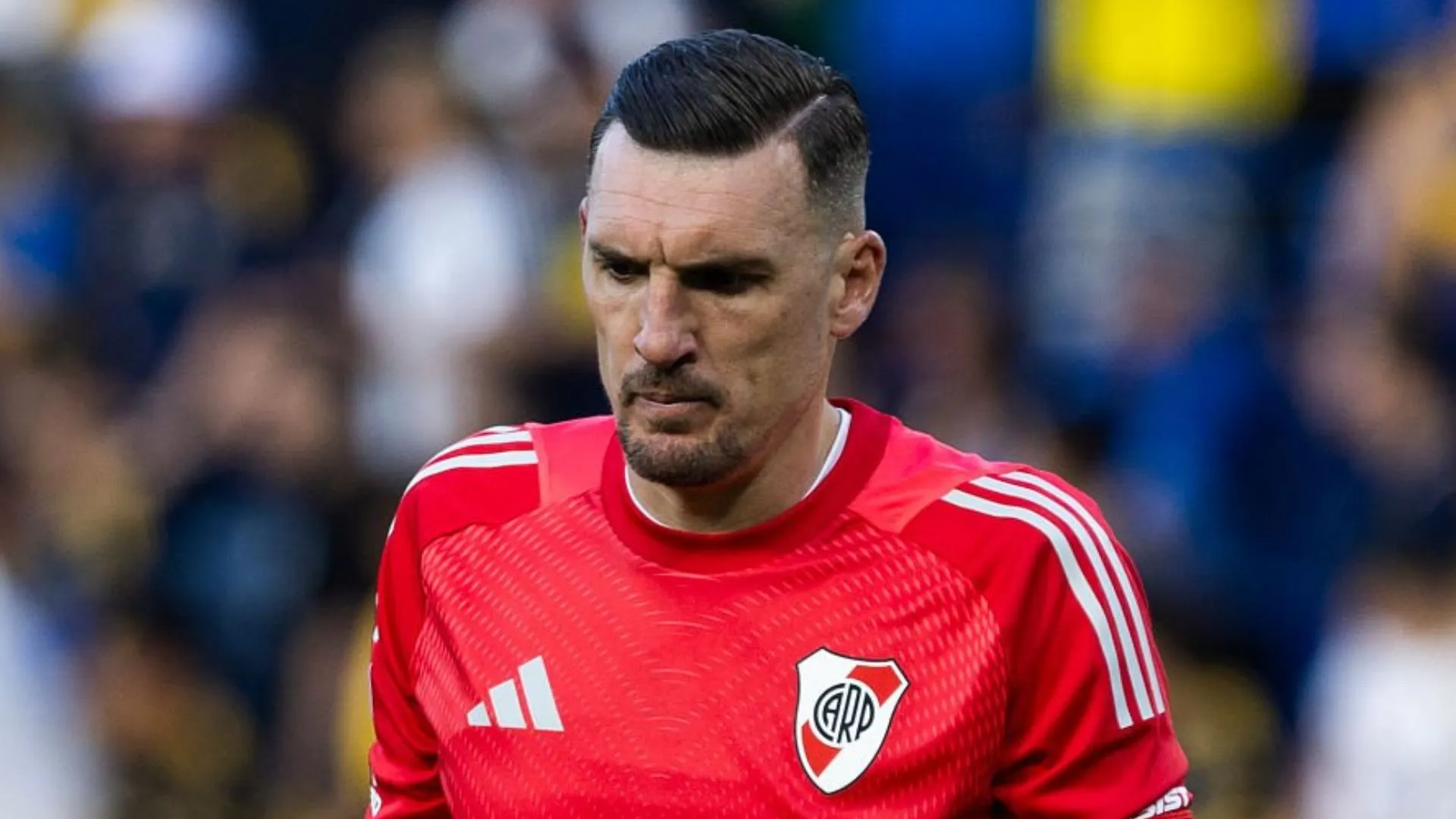 Armani tendrá dos semanas más de recuperación por su desgarro.