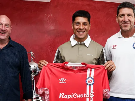 Tras salir de River, Enzo Pérez fue presentado por Argentinos Juniors con una sola palabra