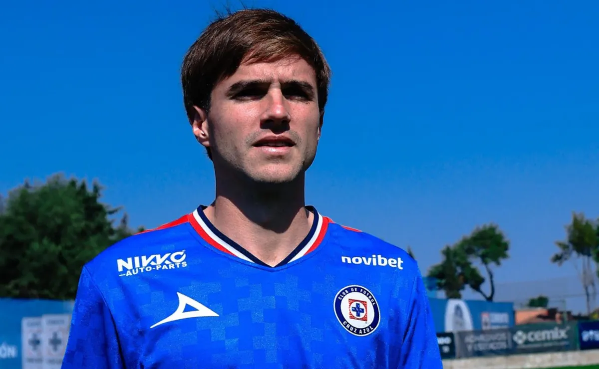 Palavecino ya fue presentado en Cruz Azul.
