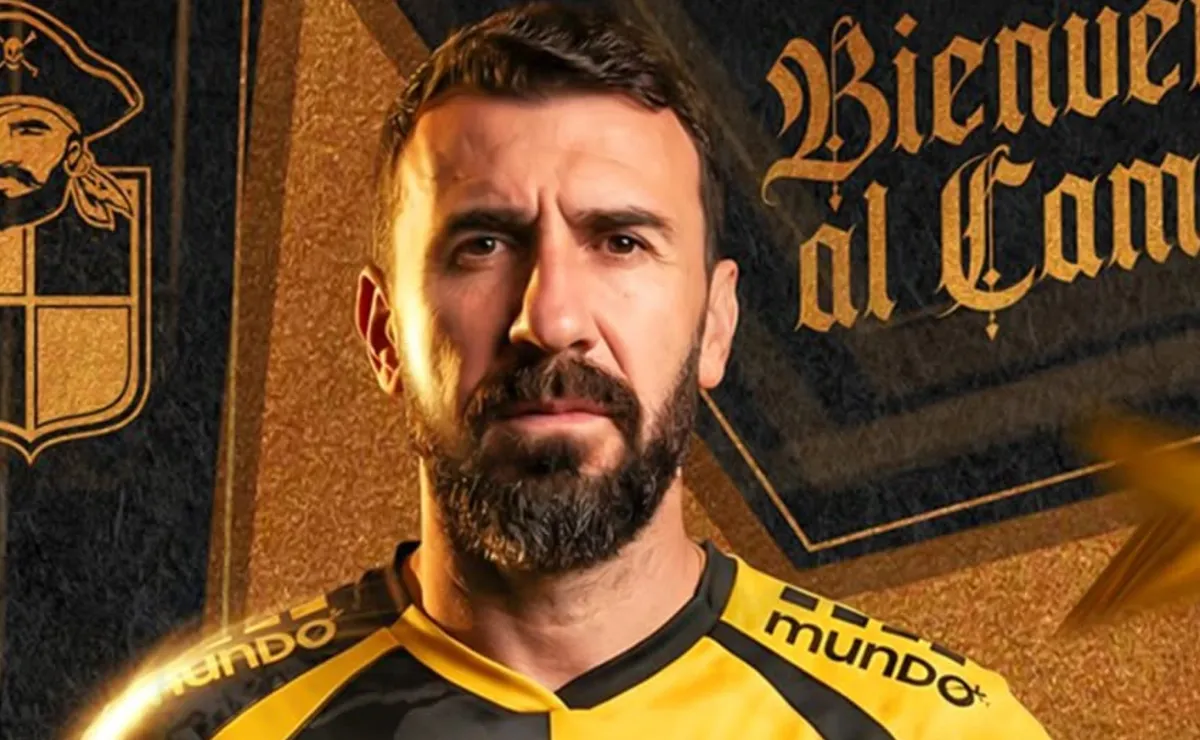 Pratto vuelve al fútbol chileno.