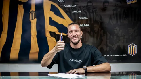 Conan Ledesma, oficialmente refuerzo de Central.