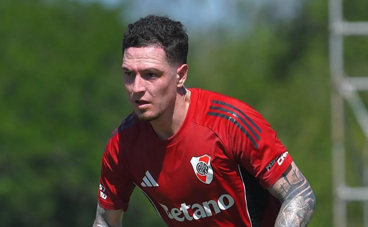 Aníbal Moreno debutaría en River ante Peñarol.