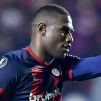 El enigmático posteo de Jhohan Romaña mientras River busca ficharlo