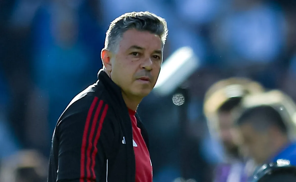 Gallardo ya definió a su once inicial para afrontar el partido con Barracas.