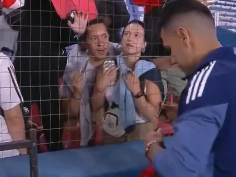 Falcao firmó camisetas de River antes de enfrentarlo por el amistoso internacional