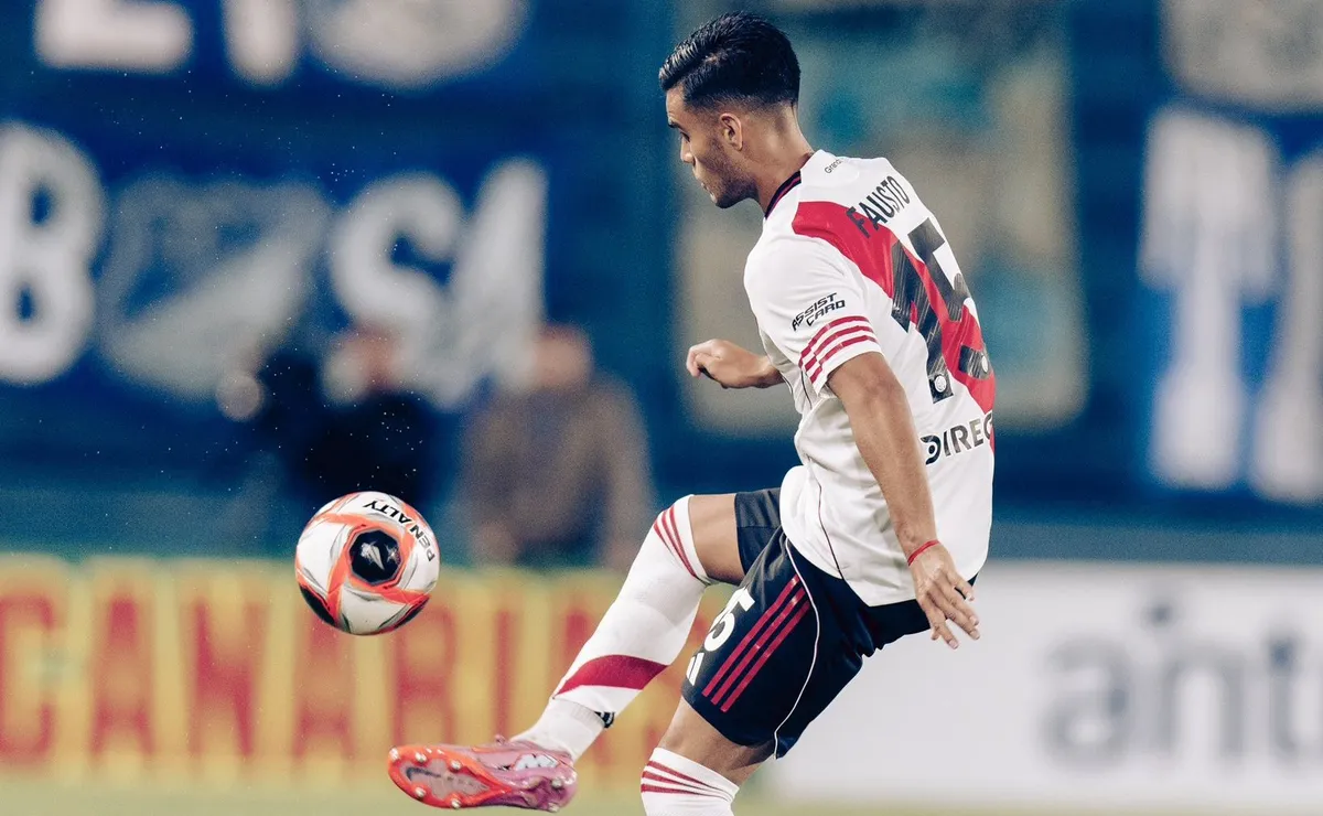 Vera fue titular y se mantuvo en cancha durante la totalidad del amistoso contra Millonarios.