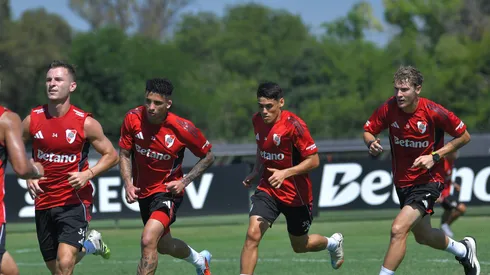 Ambos futbolistas realizan la pretemporada junto al resto del plantel.