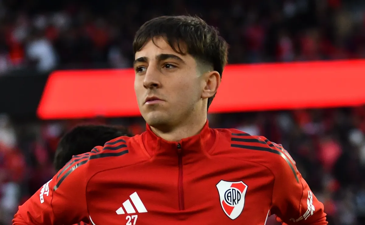 Lanús bviene por Bautista Dadín.
