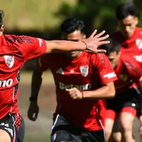 Fabricio Bustos sufrió una molestia y no jugará contra Peñarol: ¿Llega al debut por el Apertura?