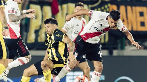 Seguí EN VIVO River vs. Peñarol.
