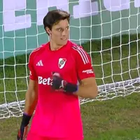 Beltrán atajó uno y River no falló en los penales: así fue la tanda ante Peñarol