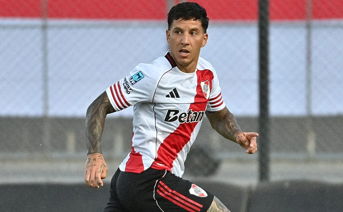 Driussi comenzó como delantero, terminó de mediapunta y jugó durante todo el partido ante Barracas.