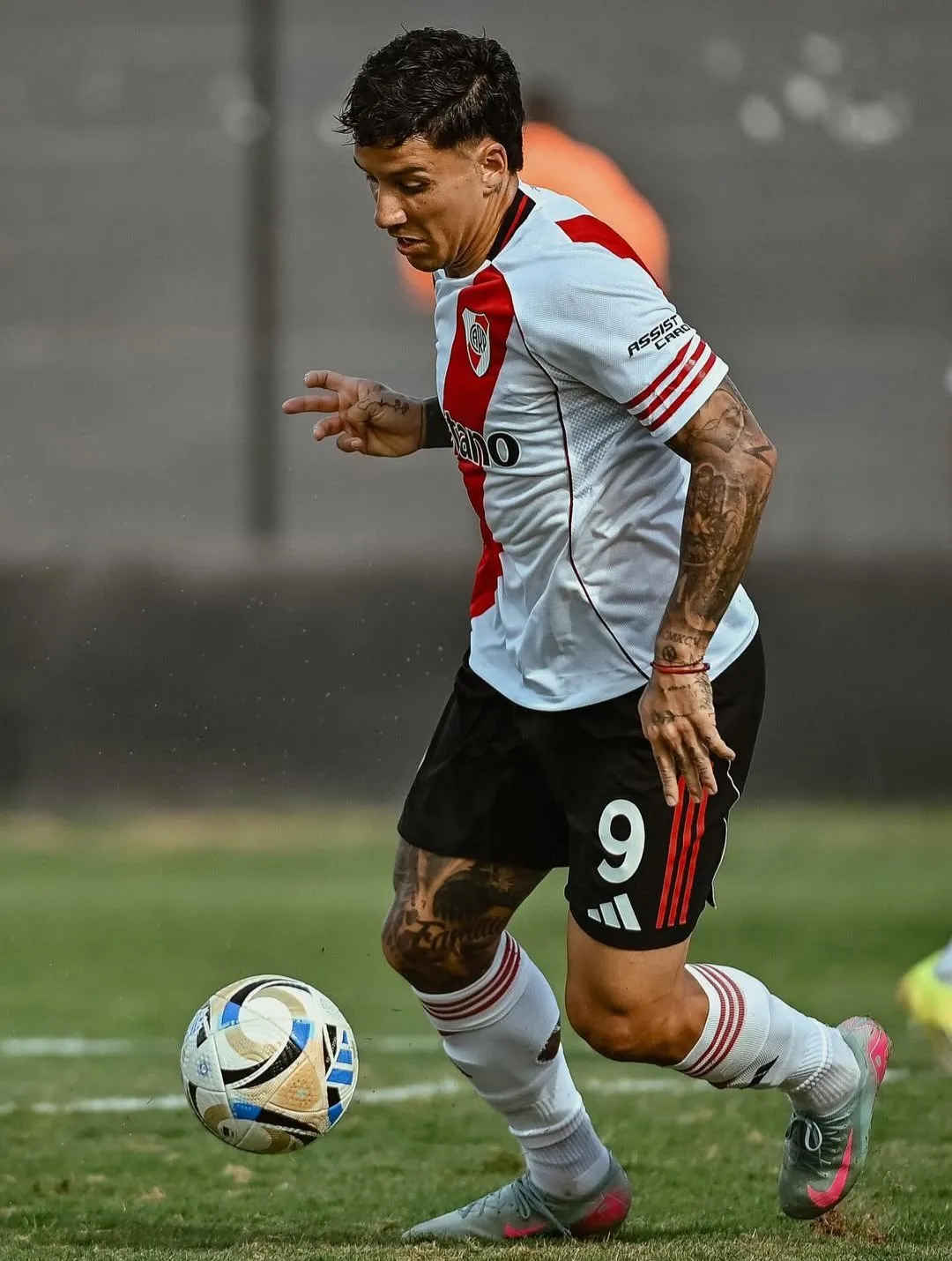 Para Gallardo, Driussi se puede acoplar al rol de mediapunta que desempeñó ante Barracas Central.