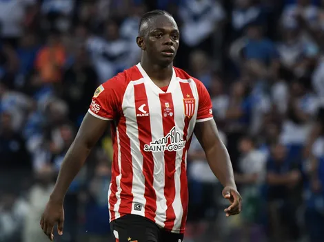 Luego de que se frenara su pase a Boca, Edwuin Cetré fue ofrecido a River