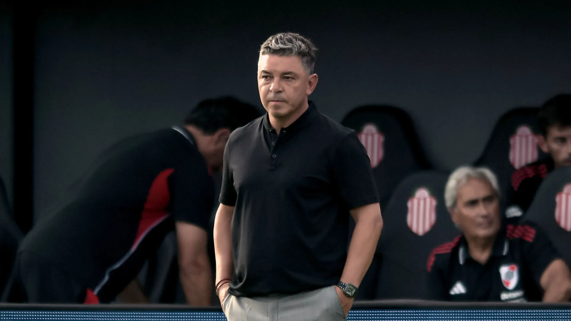 Gallardo decide si Beltrán sigue estando por delante de Armani en el inicio del campeonato.