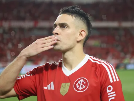 Doblete y figura: Santos Borré brilló en el clásico contra Gremio