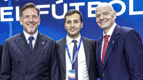 Cómo fue el primer evento del presidente del CARP.