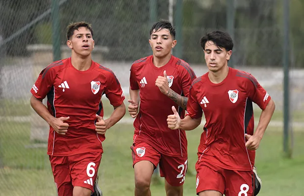 Los pibes siguen realizando la pretemporada en Ezeiza (Prensa River)