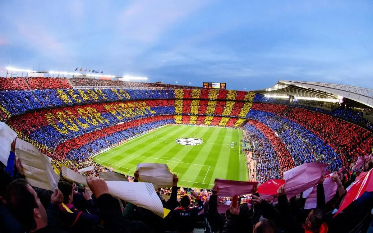 El Camp Nou, de Barcelona, se encuentra en obras de remodelción y ampliación.