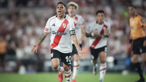 Doblete de Juanfer Quintero ante Gimnasia.