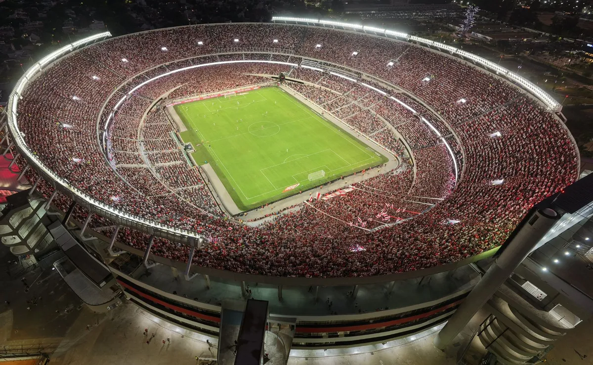Se estrenaron nuevas obras en el estadio.