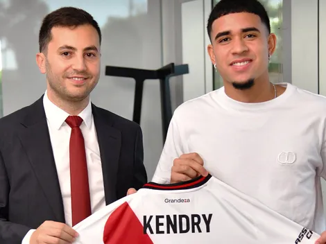 Oficial: River anunció el fichaje de Kendry Páez, su cuarto refuerzo