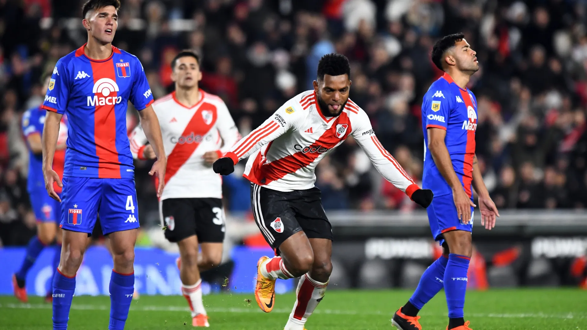 River 3-1 Tigre, en junio de 2024, el último antecedente.