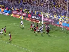 Papelón: el penal a Paulo Díaz antes del gol anulado a Driussi que Tello omitió vs. Rosario Central