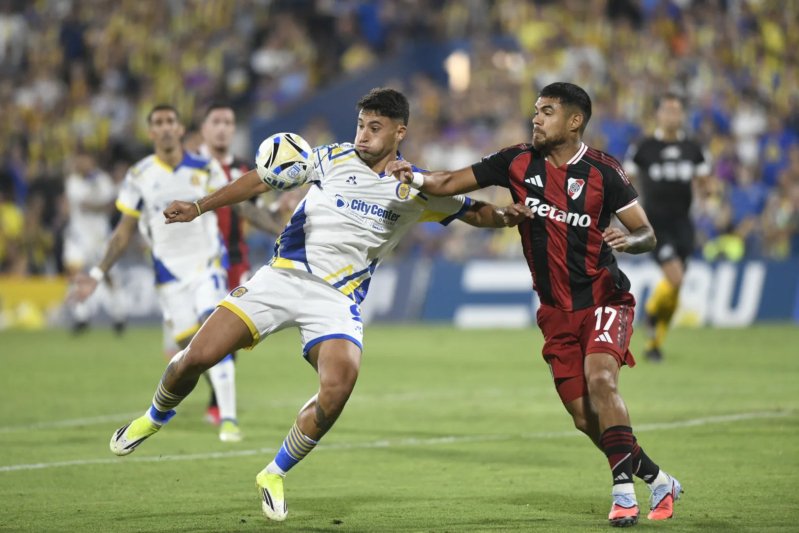 River no pudo con Central en Arroyito.