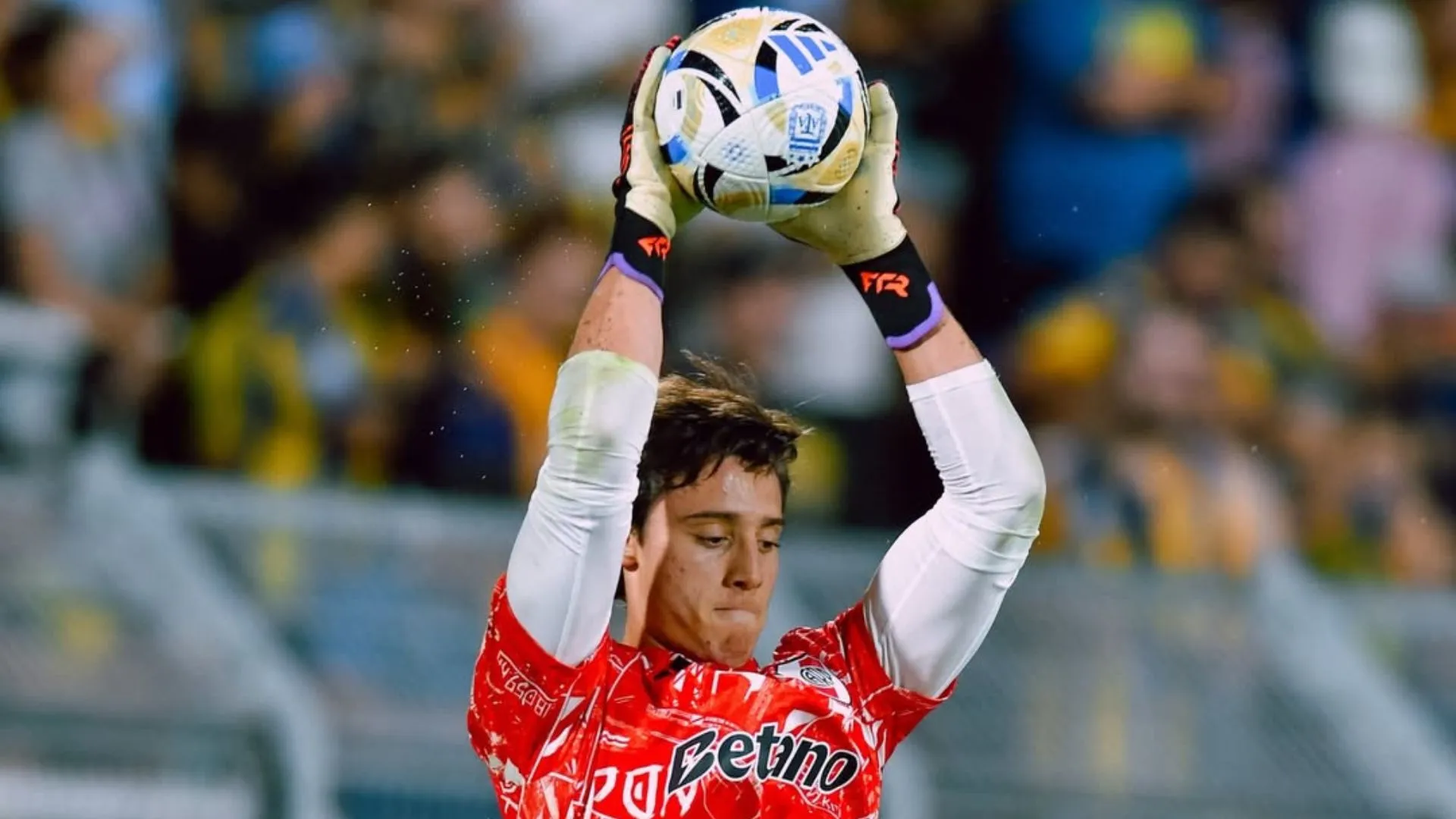 Beltrán sigue con el arco en cero y mantiene un buen presente en el arco de River.