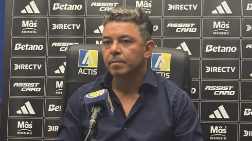 El DT se refirió a la posibilidad de contar con un nuevo atacante.