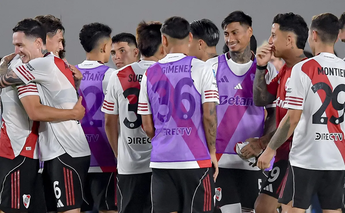 Se hicieron oír: los hinchas eligieron al reemplazante de Driussi para enfrentar a Tigre