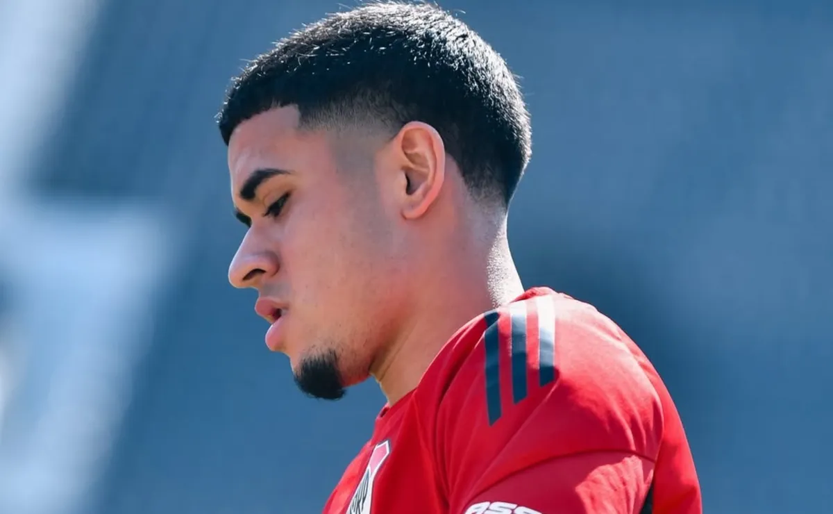 Se retrasa el debut de Kendry Páez en River: el por qué de la decisión que tomó Marcelo Gallardo