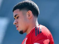 Kendry Páez tuvo una charla con Gallardo y decidieron restrasar su debut: por qué