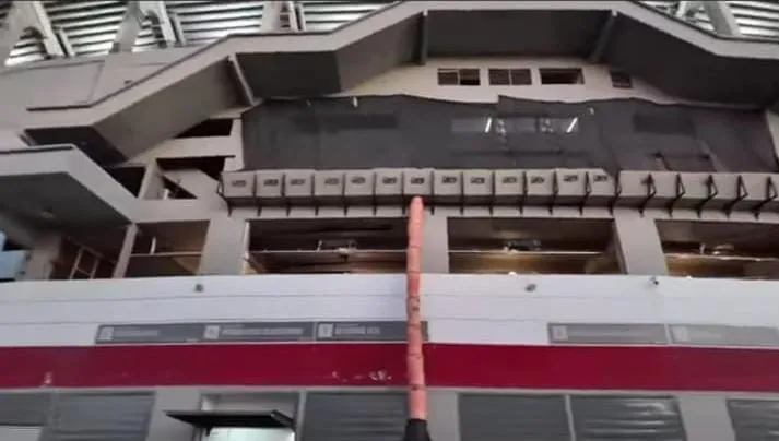 Bodegón 1901 está ubicado en el estadio Monumental y tendrá entrada por la calle Udaondo. En el lugar se realizan trabajos de última hora rumbo a la apertura oficial del nuevo espacio gastronómico de River, el próximo lunes 9 de febrero de 2026.