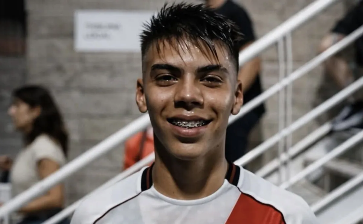 Primer gol en Reserva de Santiago Espíndola.