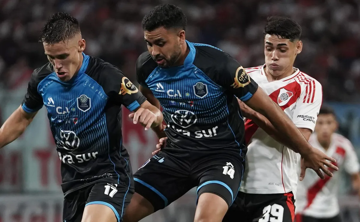 River vs. Ciudad Bolívar, el martes a las 22 horas.