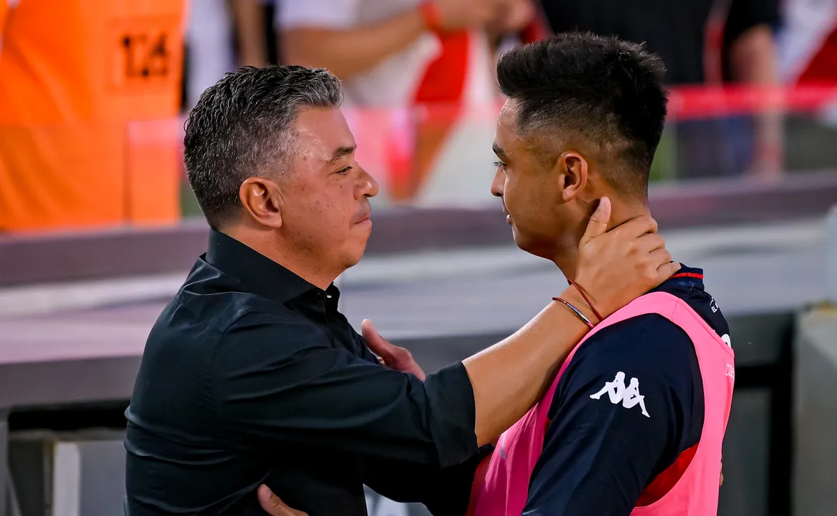 El Pity y el Muñeco se reencontraron en el Monumental.