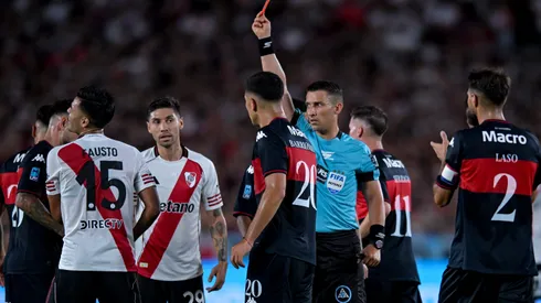 Fausto Vera fue expulsado a los 59 minutos.
